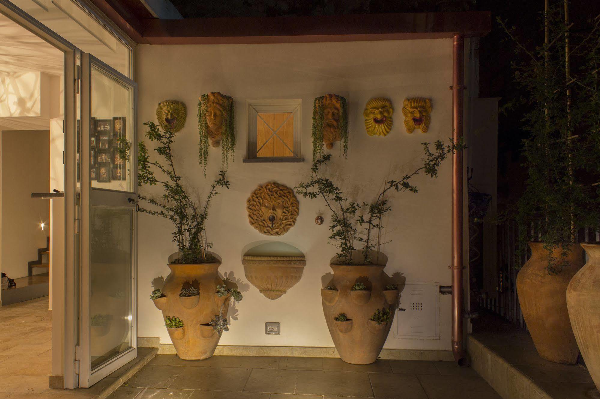 Casa Latina Bed and Breakfast Νάπολη Εξωτερικό φωτογραφία